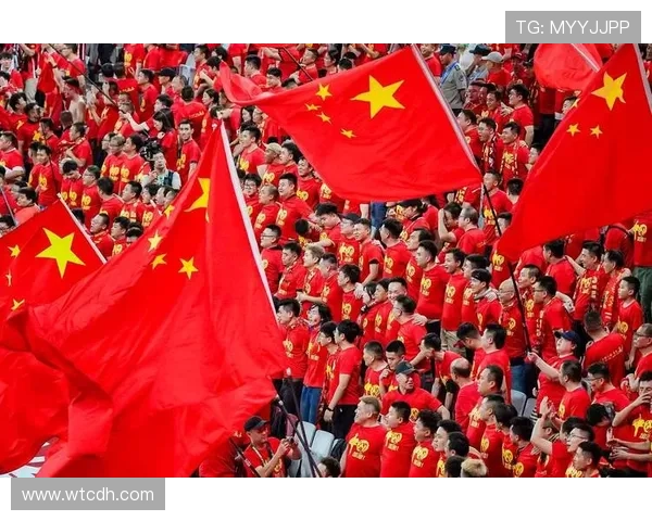 中国足球队备战亚洲杯全力冲刺 国足新阵容引期待 中国足球队备战亚洲杯全力冲刺 国足新阵容引期待