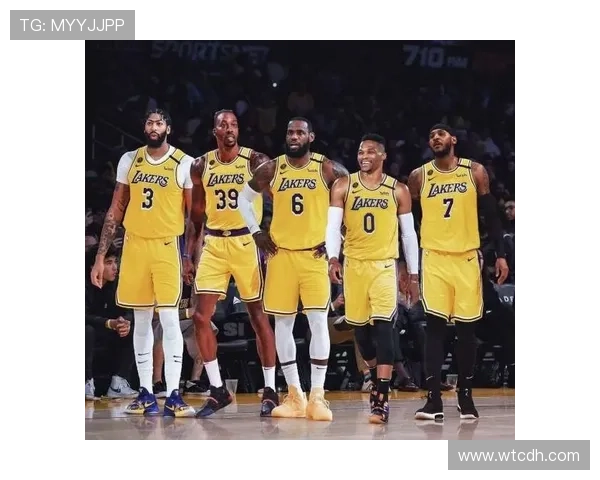 博洛尼亚俱乐部近期动态:新签约球员亮相球队,赛季目标定调 博洛尼亚俱乐部近期动态:新签约球员亮相球队,赛季目标定调