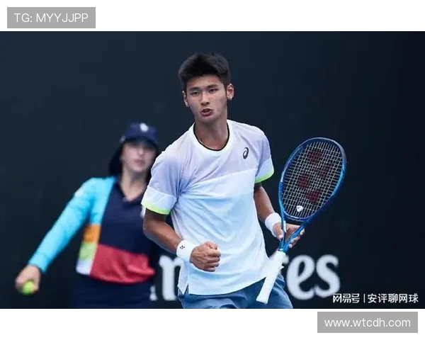 网球赛场新星崛起 年轻选手震撼晋级大满贯四强引关注 网球赛场新星崛起 年轻选手震撼晋级大满贯四强引关注