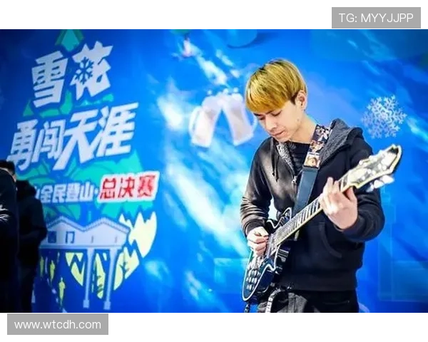 2025年网球大师赛精彩落幕 新星崛起与老将对决再掀高潮