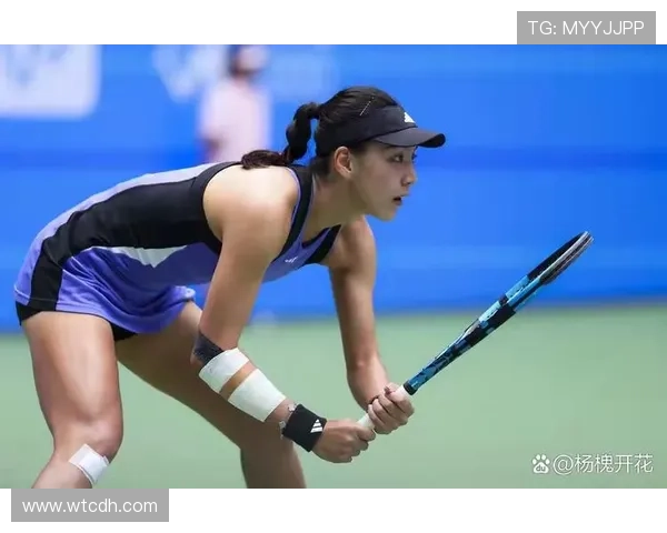 世界网球大赛激战正酣 三大球星强势出击争夺年度冠军殊荣